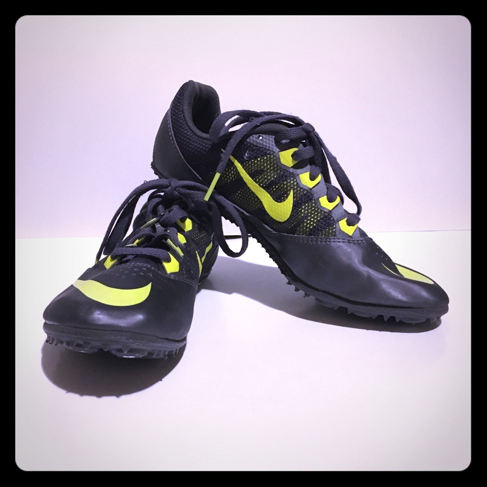 Nike Youth Track Shoes Size 6.5